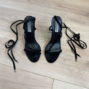Steve Madden Suede Black Strappy Women's Sandal Heels size 8 US